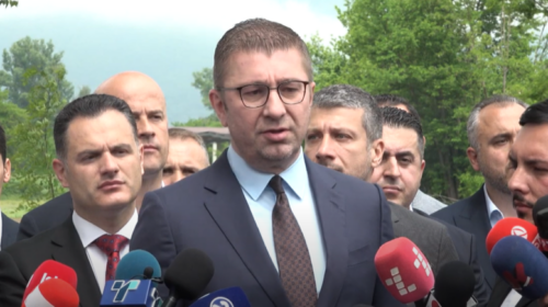 (VIDEO) Mickoski: BE-ja të gjejë mekanizëm për të shmangur çështjet bilaterale Shkup-Sofje