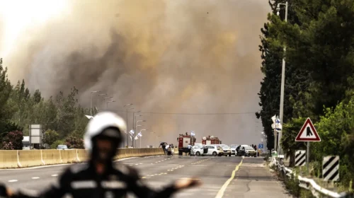 Zjarret në zonat pyjore midis Kudsit dhe Tel Avivit në Izrael vazhdojnë në 11 pika