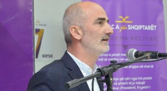 Zv/drejtor i Doganës, Garip Kaba jep dorëheqje
