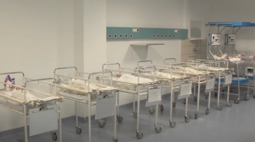 (VIDEO) RMV po tretet, për tre muaj 3 500 lindje dhe 5 400 vdekje