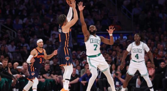 NBA/ Boston dhe Golden State munden në ndeshjet e 4-ta, eleminimi në prag për dy favoritet