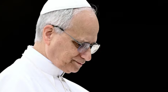 Papa Leoni i lutet Izraelit: Lejoni ndihmat humanitare në Gazë