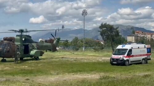 Prifti bie nga çatia e kishës në Korçë, niset me helikopter drejt Tiranës