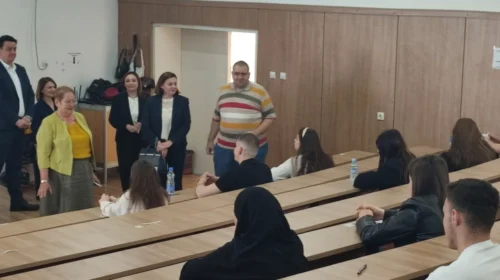 Nxënësit e japin maturën shtetërore, MASH dhe QSHP u dëshirojnë sukses dhe presin të ndihmojë në rendin më të mirë