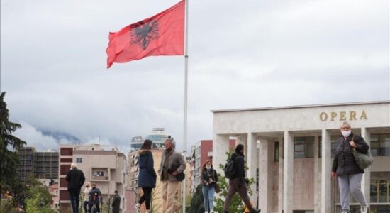 Shqipëria në prag të zgjedhjeve parlamentare, risi votimi jashtë vendit