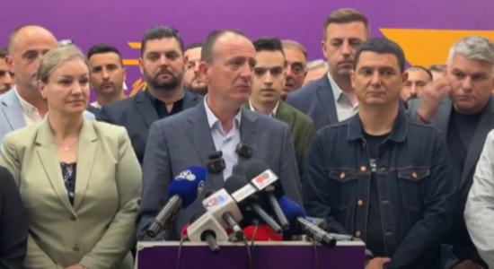 (VIDEO) Kuvendi konstatoi dorëheqjet e Taravarit, Ismailit dhe Bexhetit