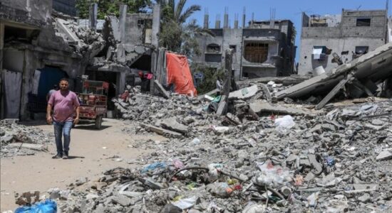Ushtria izraelite shkatërroi “80 për qind të ndërtesave” të qytetit Rafah