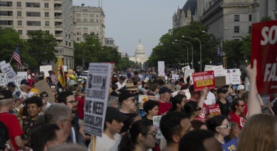 Protesta kundër Trumpit mbahen në Washington në Ditën e Punës