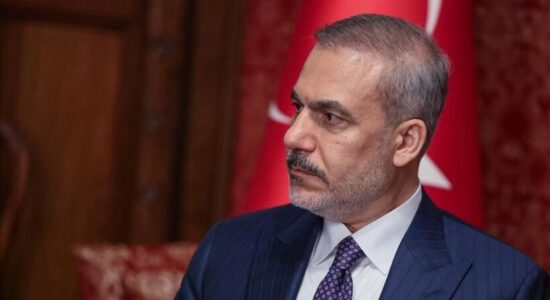 Kryediplomati turk Fidan diskuton mbi Gazën me zyrtarët e Katarit dhe Hamasit