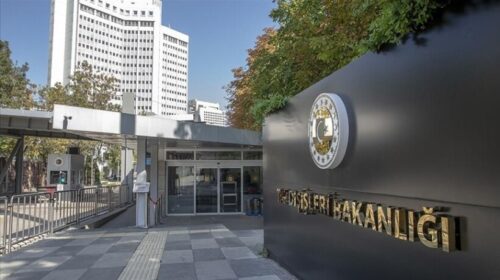 Turqia dënon sulmet me raketa të Indisë ndaj Pakistanit