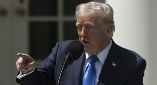 Trump përshëndet propozimin e Putinit për bisedime të drejtpërdrejta me Ukrainën në Stamboll