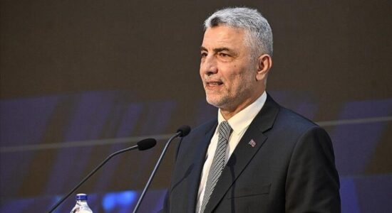 Ministri turk i Tregtisë takohet me ministren e Financave të Maqedonisë së Veriut
