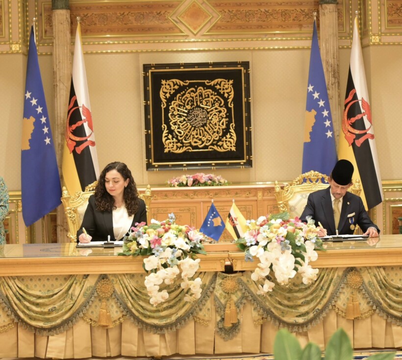 Brunei ia heq vizat Kosovës