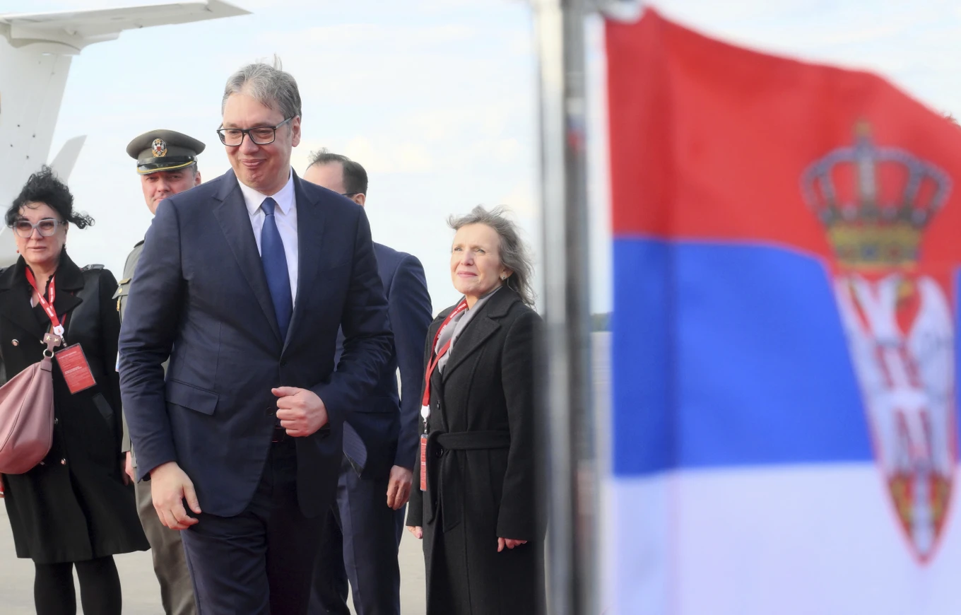 BE për vizitën e Vuçiqit në Rusi: Të përmbahet nga legjitimimi i agresionit