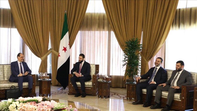 Shefi i inteligjencës turke Kalin takohet me presidentin sirian Al-Sharaa dhe delegacionin shoqërues