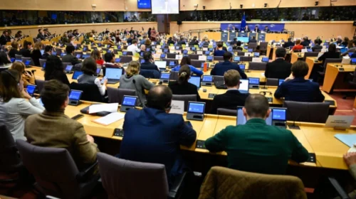 AFET do të votojë për miratimin e Raportit të Vajncit për vendin