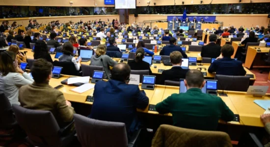 AFET do të votojë për miratimin e Raportit të Vajncit për vendin