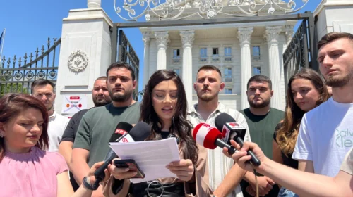 (VIDEO) Të rinjtë “e Taravarit”: Punësohen 205 madedonas dhe 2 shqiptarë