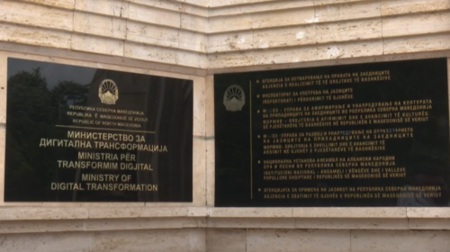 (VIDEO) Inspektorët 6 muaj pa rroga, kryeministri akuzon opozitën