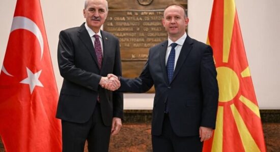 Afrim Gashi uron Numan Kurtulmuş për rizgjedhjen si Kryetar i Asamblesë së Madhe të Turqisë