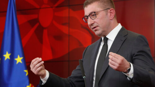 (VIDEO) Kryeministri lavdërohet për rritjen ekonomike