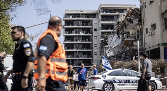 (VIDEO) Irani zotohet se do të vazhdojë sulmet derisa Izraeli të “pendohet” për veprimet e tij