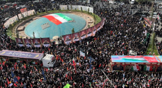 Iran, varrosen oficerë e shkencëtarë bërthamorë të vrarë gjatë luftës me Izraelin