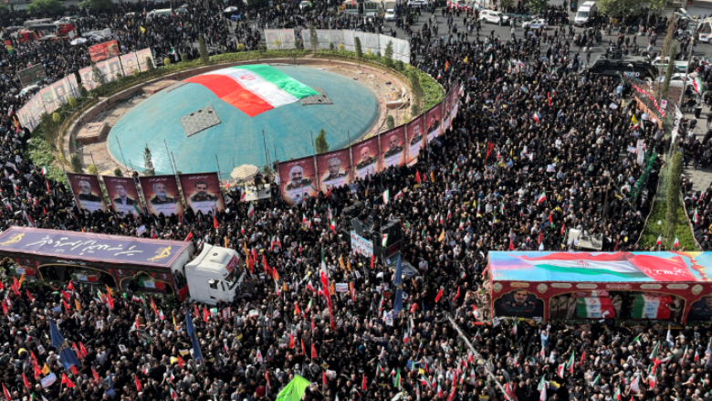 Iran, varrosen oficerë e shkencëtarë bërthamorë të vrarë gjatë luftës me Izraelin