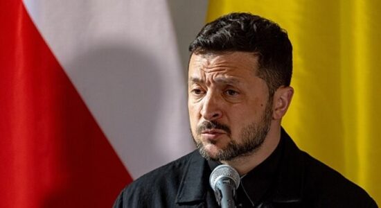 Sulmi rus mbi Ukrainë, Zelensky: Putini po blen kohë për të vazhduar luftën