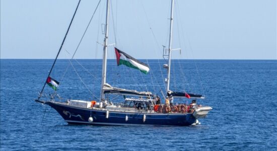 Izraeli do të deportojë 6 aktivistë të tjerë të huaj nga anija me ndihma për Gazën