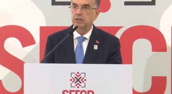 Presidenti Begaj “ultimatum” Iranit: Ndalo sulmet ndaj Izraelit!
