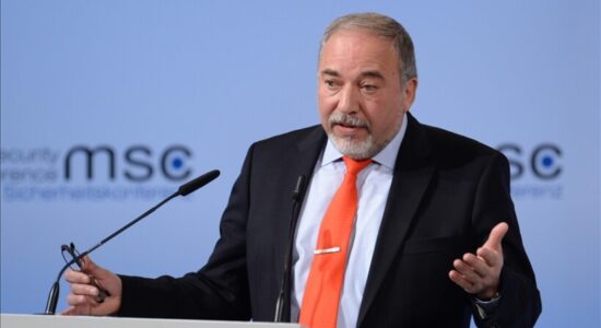 Izraeli pranon “në heshtje” se ka armatosur një grup milicësh “për të cilët pretendohet se është i lidhur me DEASH-in”