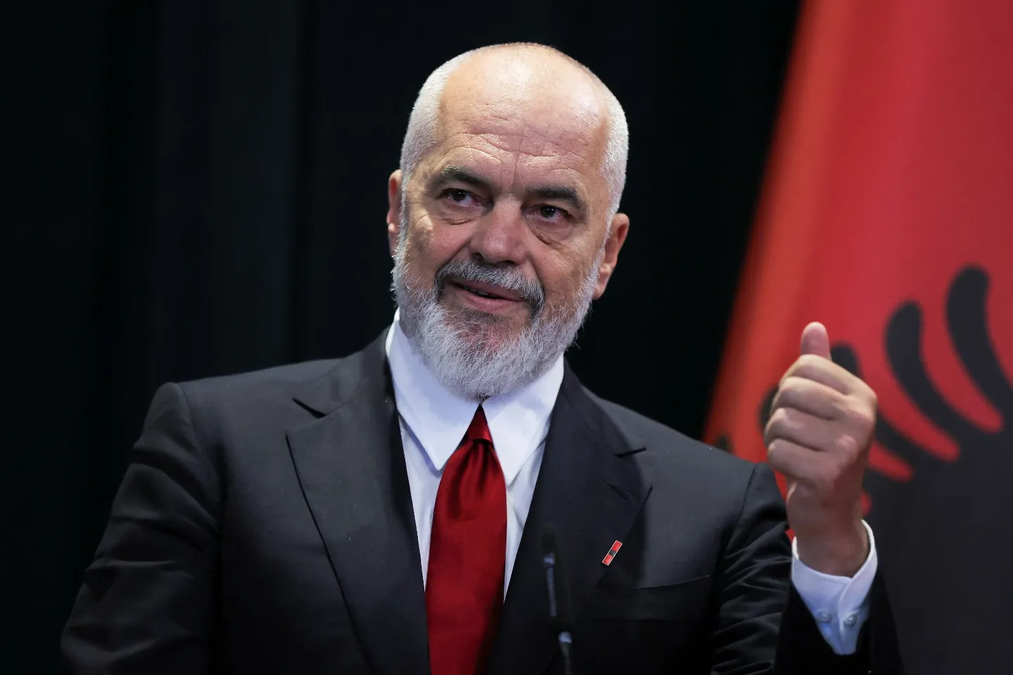 Rama kritikon planin e azilit të Mbretërisë së Bashkuar për vendet e treta si “të turpshëm”