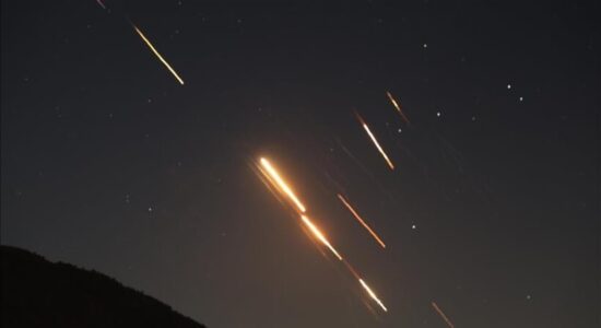 IRGC-ja e Iranit kërcënon me intensifikimin e sulmeve nëse sulmet izraelite vazhdojnë
