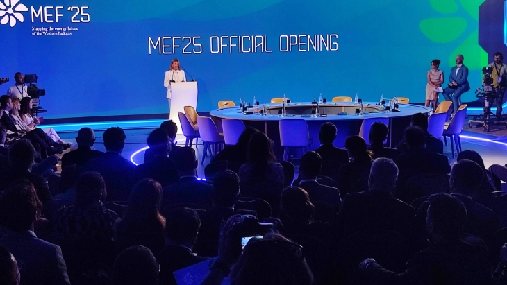 MEF25: Tranzicioni energjetik është sfidë politike, ekonomike dhe brezash