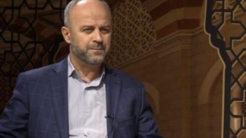 Jo Halil, hoxhallarët nuk bëhen servila si ju