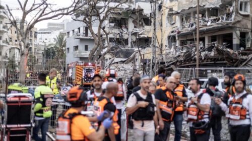 Izrael, të paktën 8 të vrarë dhe 103 të plagosur pasi Irani lëshon një valë të re raketash