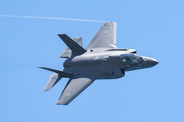 Irani rrëzon një aeroplan luftarak izraelit F-35 mbi Tabriz, kapet piloti