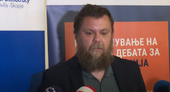 (VIDEO) Janev: Qytetarët të raportojnë rastet e korrupsionit