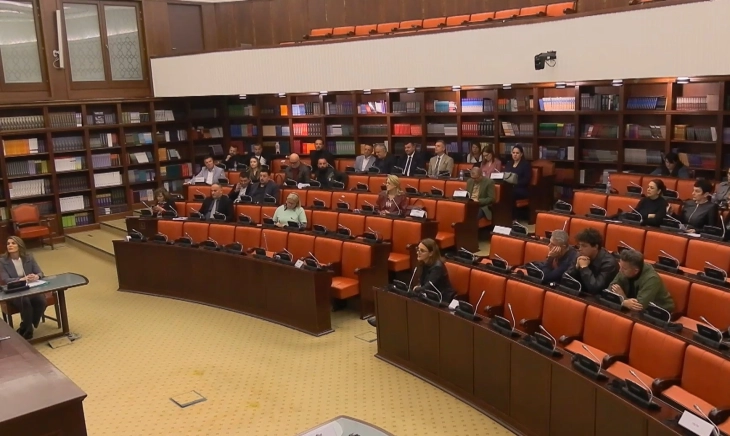 Raporti mbi punën e Komisionit të Letrave me Vlerë kaloi filtrin e komisionit