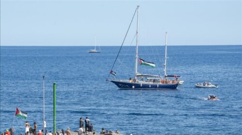 Izraeli përgatitet ta ndalojë anijen humanitare “Madleen” përpara se të hyjë në ujërat e Gazës