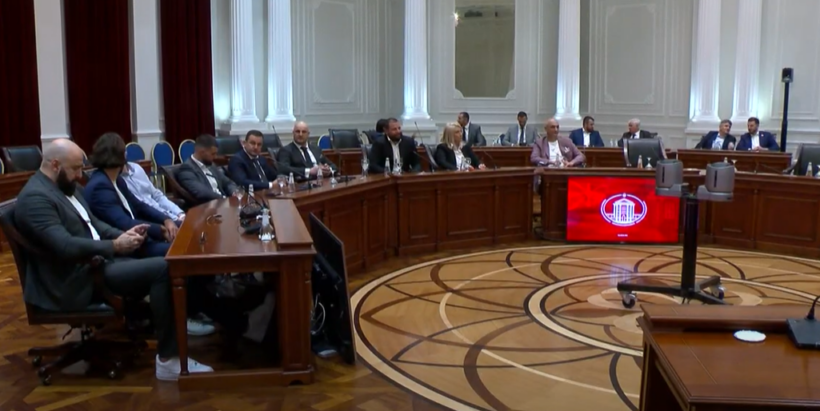 (VIDEO) Reagime ndaj mirënjohjeve për sportistët e dalluar, Jakupi përgënjeshtron Shahinin: Nuk marrë asnjë pension sportiv