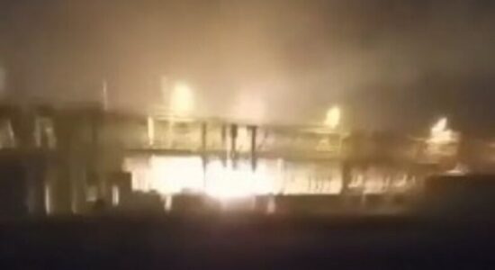 Sulmi i dronëve të Ukrainës në Moskë detyroi mbylljen e dy aeroporteve, thotë Rusia