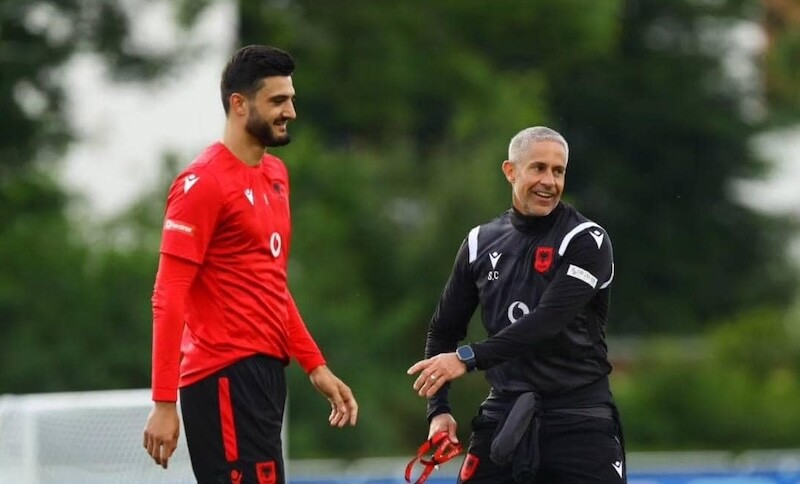 Sylvinho “pikturon” formacionin ndaj Serbisë, ka ende disa dilema