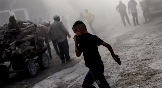 Izraeli lëshon urdhra të zhvendosjes për palestinezët në Gaza
