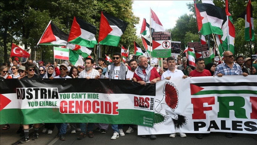 Protesta në Vjenë kërkon ndërprerjen e gjenocidit izraelit në Gaza dhe dënon bashkëpunimin austriak
