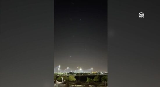 Irani sulmon bazat amerikane në Katar dhe Irak