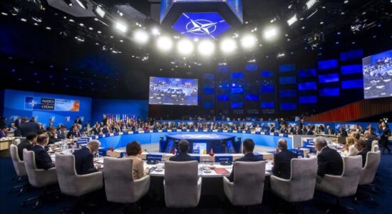 Liderët e NATO-s mblidhen për të diskutuar rritjen historike të shpenzimeve të mbrojtjes