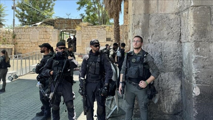 Policia izraelite nuk lejon hyrjen e mijëra palestinezëve në Al-Aksa për të falur namazin e xhumasë