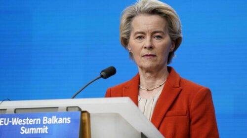 BE e gatshme për marrëveshje tregtare me Trump, Ursula Von der Leyen: Të gjitha opsionet janë në tryezë